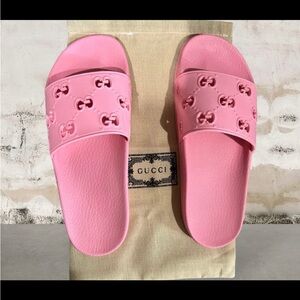Authentic Gucci slide size 40